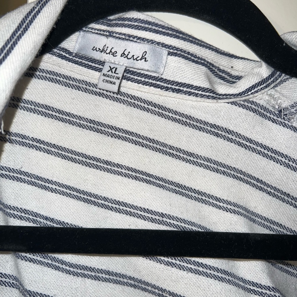 Shacket - Picture 3 of 4